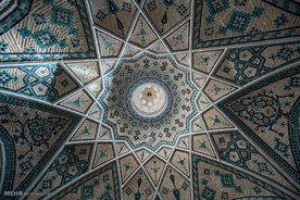 <h5>زیبایی های معماری ایرانی</h5><br><div> ... </div>